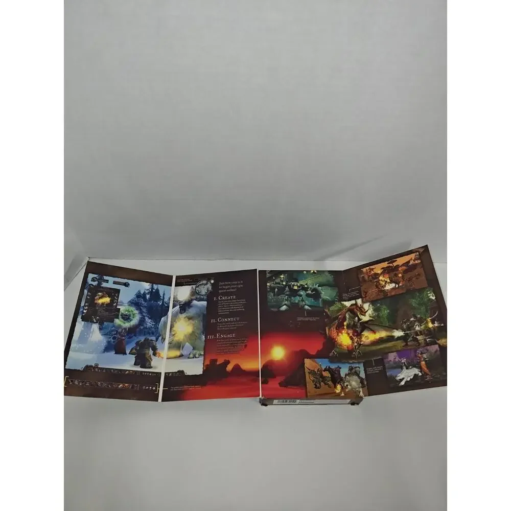 World Of Warcraft Game Year Original Retail Box Version 2004 PC & Battle Guide